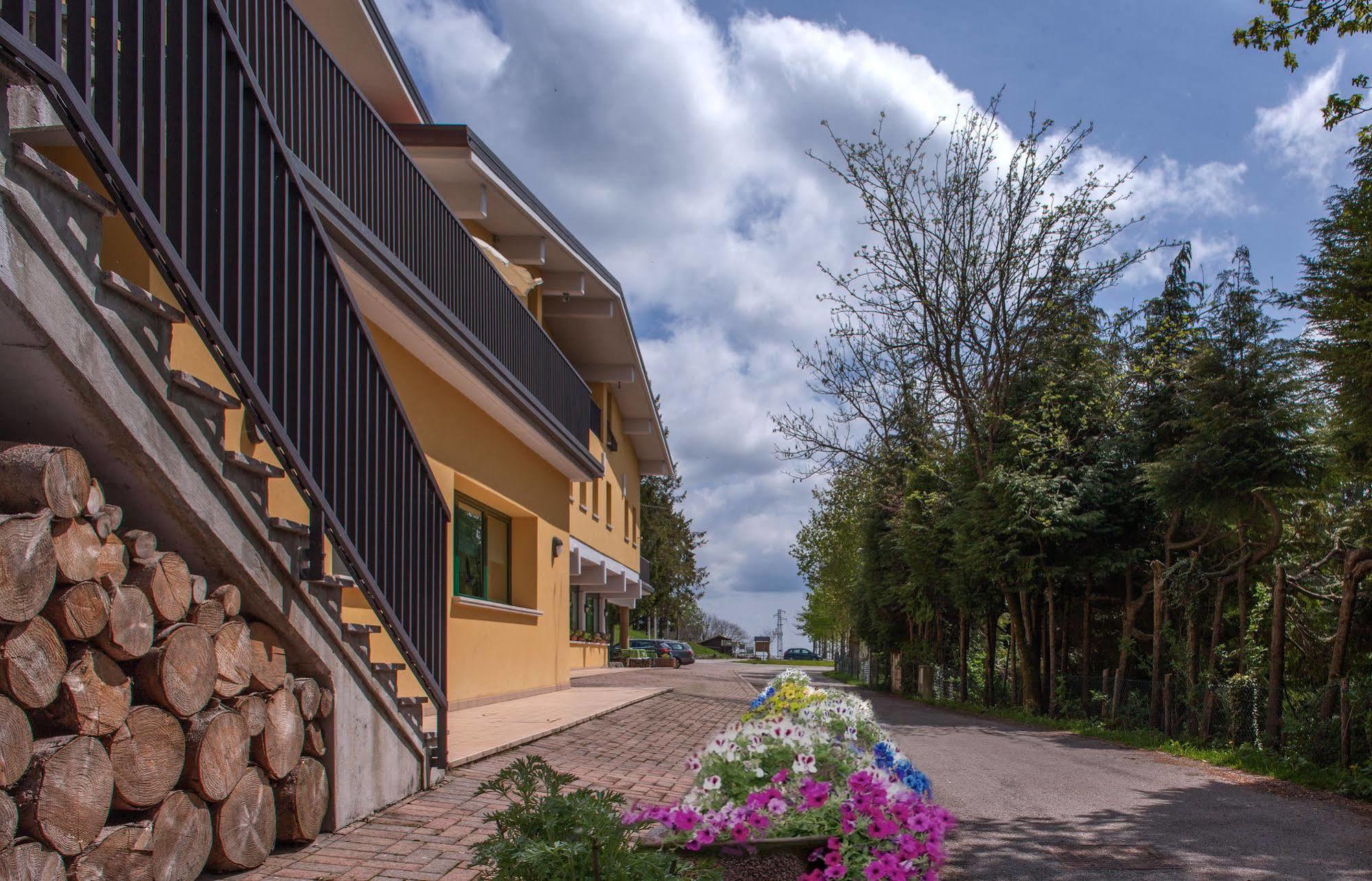 Residence Miravalle & Stella Alpina Valdobbiadene Exteriér fotografie